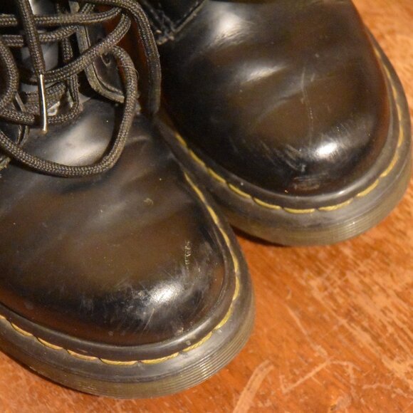 Dr Martens, 1460 - black lace-up boots. shoe women, sz 6 - Picture 2 of 7